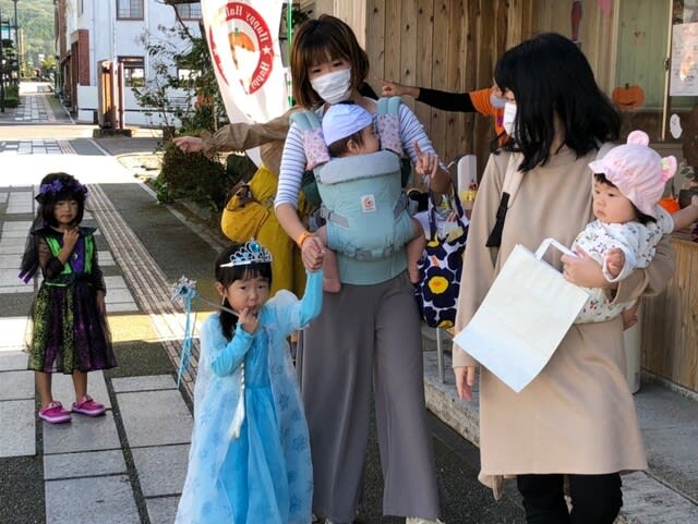 ハロウィン仮装パーティー 子育て広場知覧 大川こども園 地域子育て支援センターつみきへようこそ ハロウィン仮装パーティー 子育て広場知覧 大川こども園 地域子育て支援センターつみきへようこそ