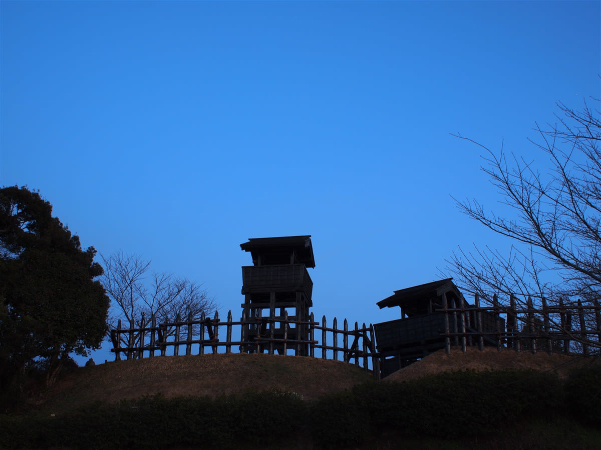 東条城跡夕景の画像