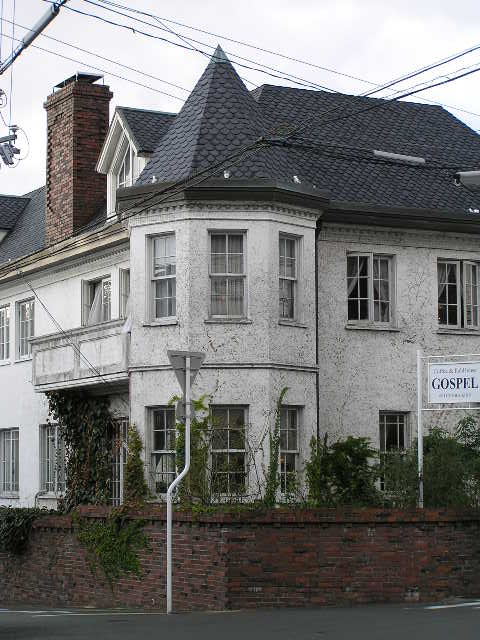 洋館カフェ ｇｏｓｐｅｌ ａｎｇｅｌａ ｇａｒｄｅｎ