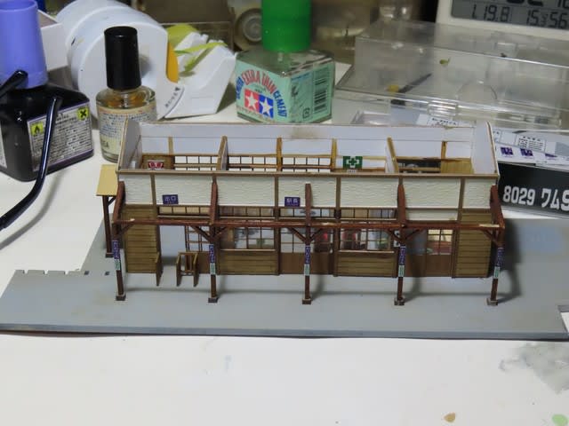 1/80 小型木造駅舎 その2 - たとえば模型道楽 1/80 小型木造駅舎 その2 - たとえば模型道楽