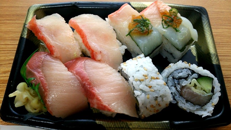 ちよだ鮨横浜橋店:旬鮮盛(きんめだい・ぶり)