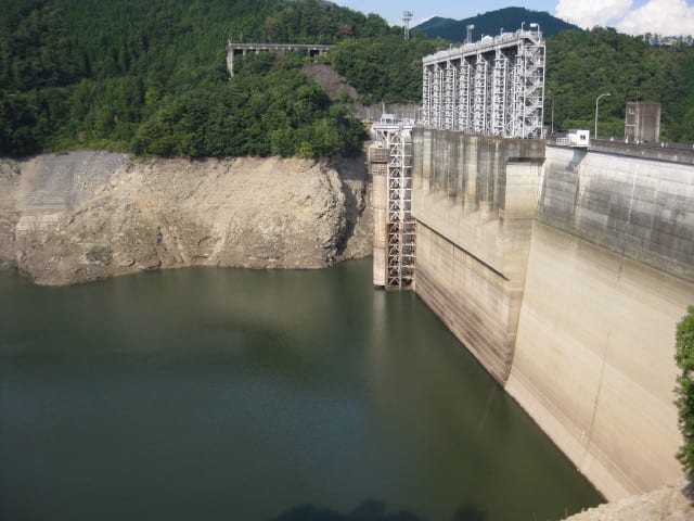 早明浦ダム貯水率0％ ジロリアン in 香川