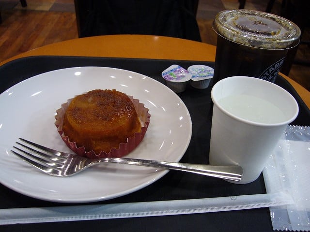 今日のケーキ 焼きりんごのタルト スターバックスコーヒー j dの備忘録 今日のケーキ 焼きりんごのタルト スターバックスコーヒー j dの備忘録