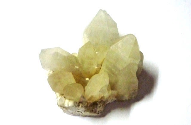 木津産の 「水晶のきれいな群晶」