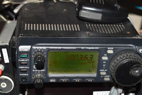 ICOMトランバー（HF～UHF）「IC-706Mk2G」のパネル修理 - うどん