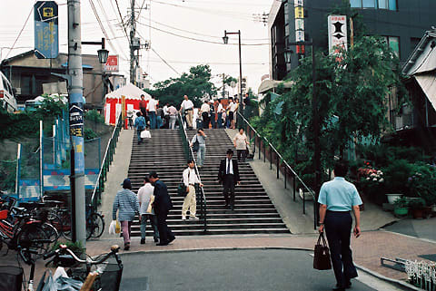 0052 夕やけだんだん 東京の階段 Db