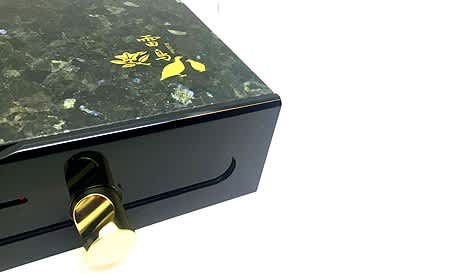 新製品 Raicho-es vol.1 - ムジカ公式ブログ MUSICA Official weblog