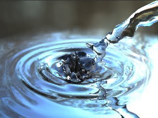 水面に落ちる水 タバスコブログ 水面に落ちる水 タバスコブログ