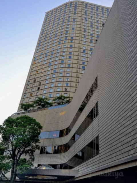 ヒルトン東京 かつて ヒルトンホテル学校 といわれホテル業界に多くのホテルマンを輩出した外資系のホテル 小さな旅を愉しむための情報plus