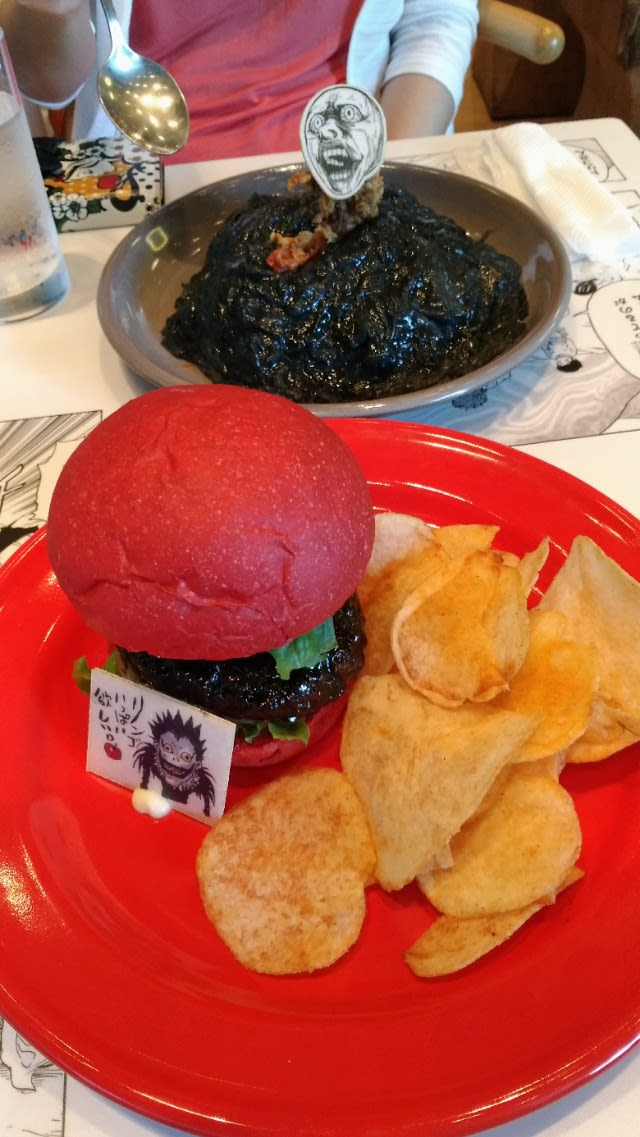 8 25 ジャンプ展コラボカフェ シュークリーム報告記