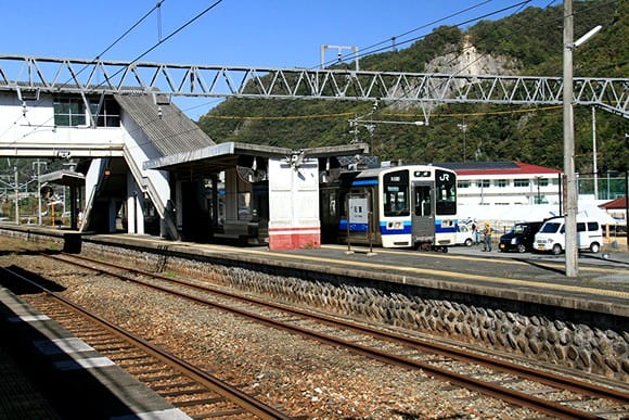 ｊｒ伯備線 石蟹駅 いしがえき 旅するデジカメ 我が人生