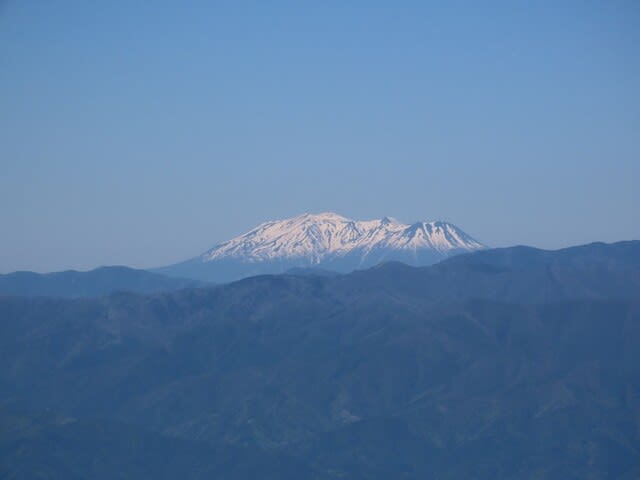 鉢伏山で見た御嶽山（おんたけさん）