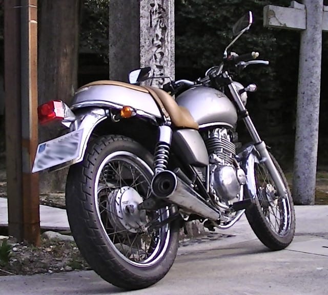 バイクはボルティー96年式
