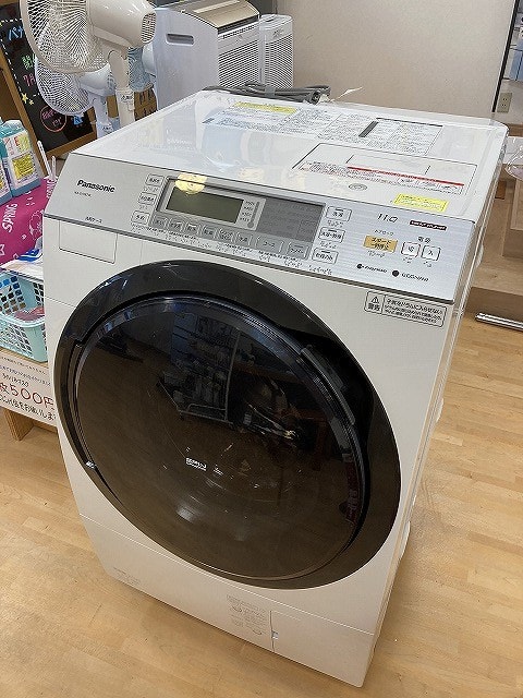 ななめドラム洗濯乾燥機 分解 清掃 点検。 - 岡垣町のでんき店 響電器 