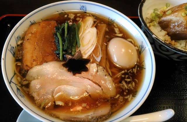 食煅もみじ 矢守の麺許更新 食煅もみじ 矢守の麺許更新