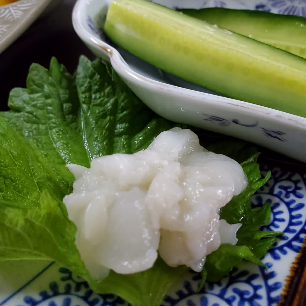 シュウマイに白身魚とエンガワの刺身 さつまいも農カフェきらら