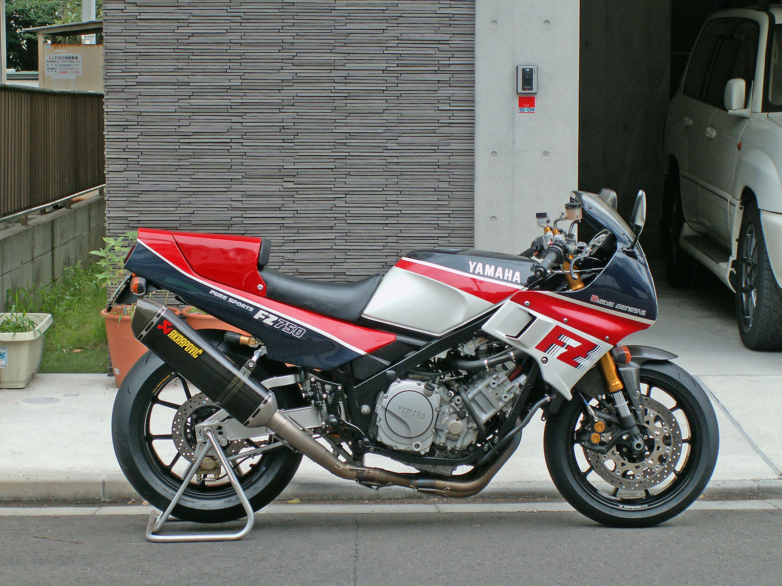 1号機リニューアル - FZ750のある生活