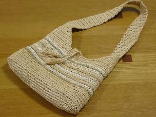 かぎ針編みのショルダーバッグとベネチアンハートのストラップ Yoko S Diary