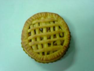 アップルパイ クリームパイ完成とソース研究中 ねずみのスイーツ