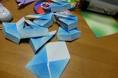 八角形の折り紙の箱 ブンはままが好き ばかわいいブンと一緒