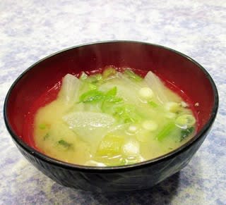10月24日 大根の葉と長ねぎの味噌汁 Sun Moonの 体に優しい健康料理