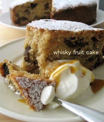 プルーンとナッツのウィスキーケーキ ｙｕｍｍｙ ｋｉｗｉｆｒｕｉｔ Cafe