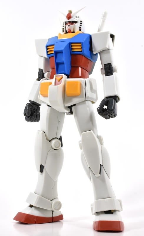 ガンプラ　希少　MG RX-78-2 ガンダム　メッキVER VER1.0 素組