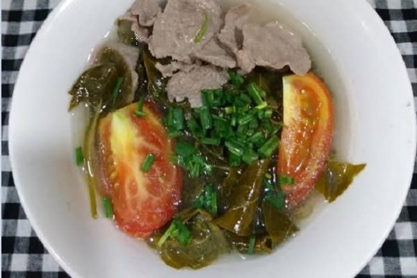 3 Cách Nấu Canh Lá Giang Nấu Thịt Heo, Canh Sườn Nấu Lá Giang