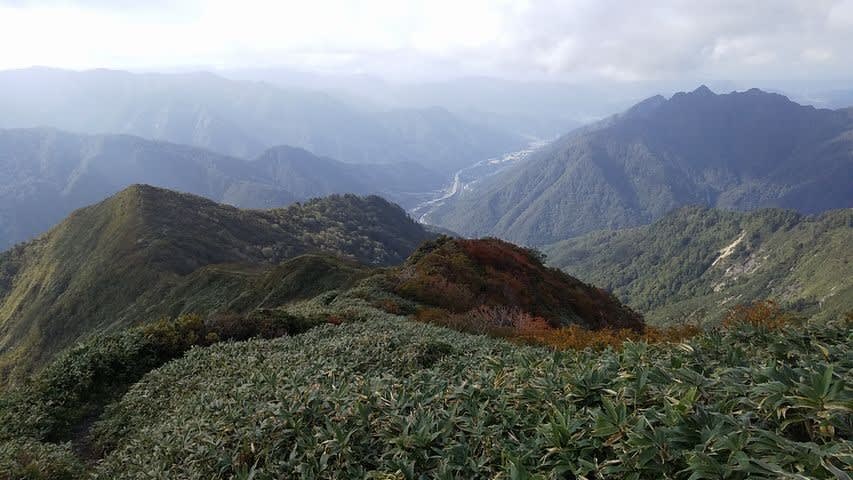 11年ぶりの谷川岳を歩く 天神平から土樽 19年10月5日 野老の里
