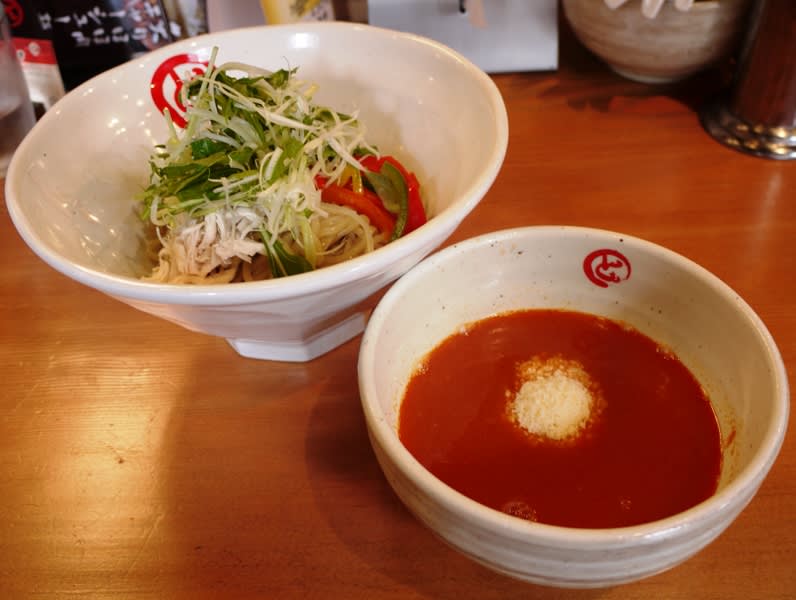 麺や まるとも 浅草橋 粉チーズの入ったトマトつけ麺 Dr Keiの研究室2 Contemplation Of The B L U E