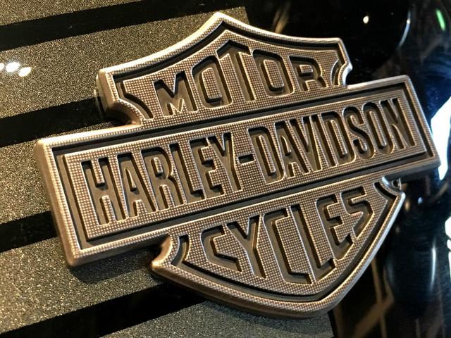 Harley-Davidson フューエルタンク・エンブレム - スタッフボイス from 