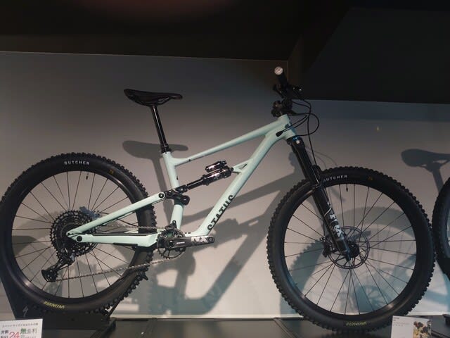 STATUS 160 SPECIALIZED - 輪工房の店長は今日も遊んでます STATUS 160 SPECIALIZED - 輪工房の店長は今日も遊んでます
