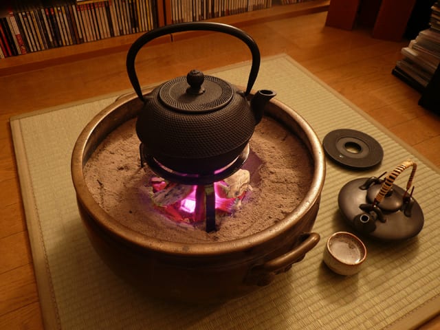 火鉢生活のススメ 珍方録 火鉢生活のススメ 珍方録