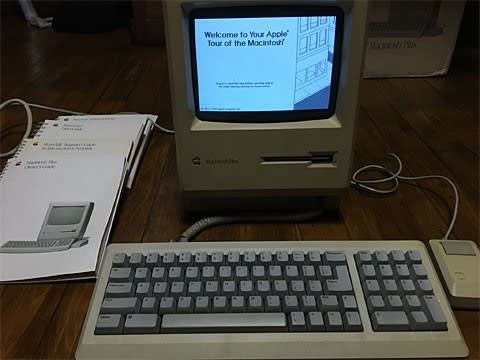 Apple Mac Plus