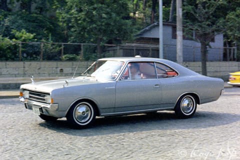 Opel Rekord 1966- 最新スタイルになったオペル レコルト Opel Rekord 1966- 最新スタイルになったオペル レコルト