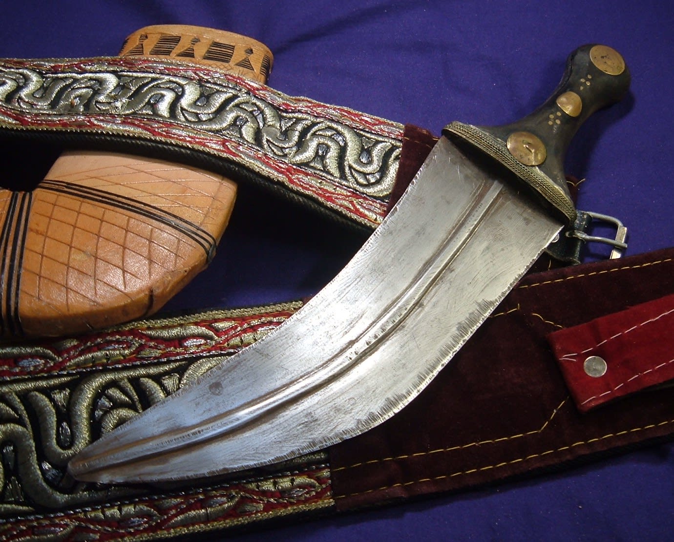 DAN００５９ アラブ族の短剣（ジャンビーヤ・吊りベルト付き 