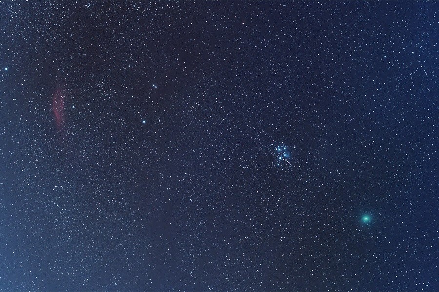 ウィルタネン彗星とプレアデス星団とカリフォルニア星雲 Photography