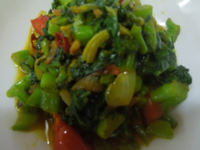 夏野菜の炒め物 2種 かんたんカレー料理 エスニック創作料理ブログ カレー生活365日