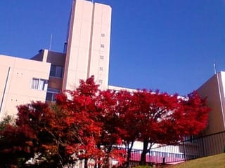 病院を背景に 貞子の部屋 病院を背景に 貞子の部屋