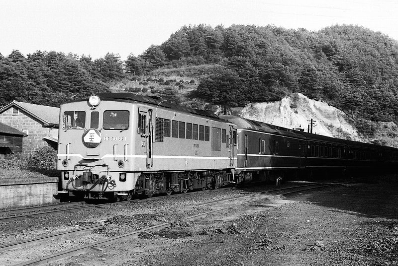 1951年の国鉄スワローズ JapaneseClass.jp