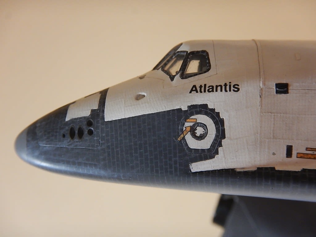 スペースシャトル・オビター 耐熱シリカタイル