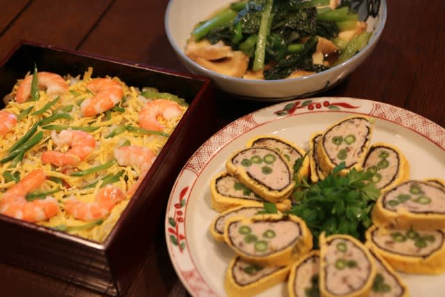 レシピ付き献立 ちらし寿司 卵の巻き蒸し さつま揚げと小松菜の煮びたし 一人暮らしの料理の愉しみ方 幸せは食卓から 心を込めてお料理