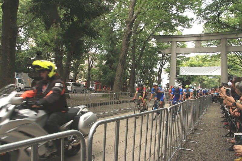 大國 魂 神社 自転車
