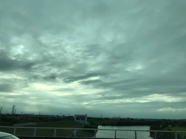 悲しい梅雨空 By空倶楽部 私の青空 彡
