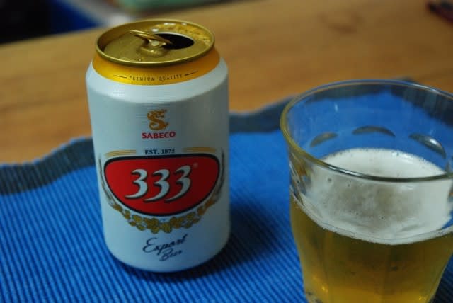 ベトナムビール 333（バーバーバー） - LOHASな感じ！