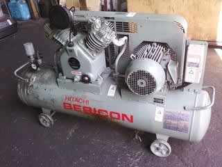 日立オイル式レシプロ修理 コンプレッサー修理会社の機械修理日記