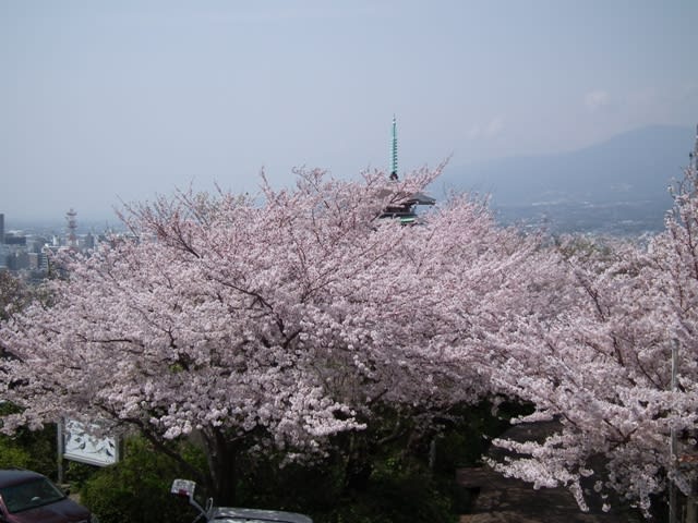 香貫山