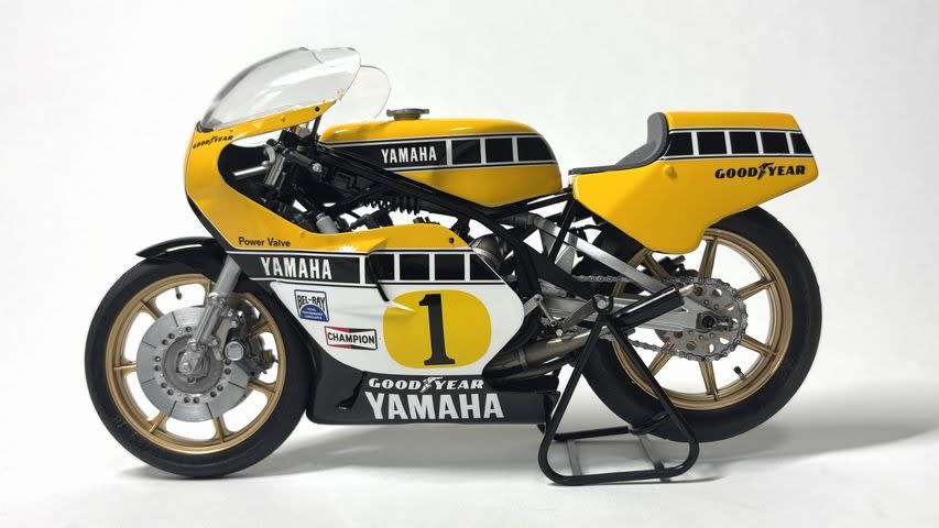 タミヤ 1/12 K.ロバーツ&YZR500(1980) 製作記 - 松輪で10キロ タミヤ 1/12 K.ロバーツ&YZR500(1980) 製作記 - 松輪で10キロ