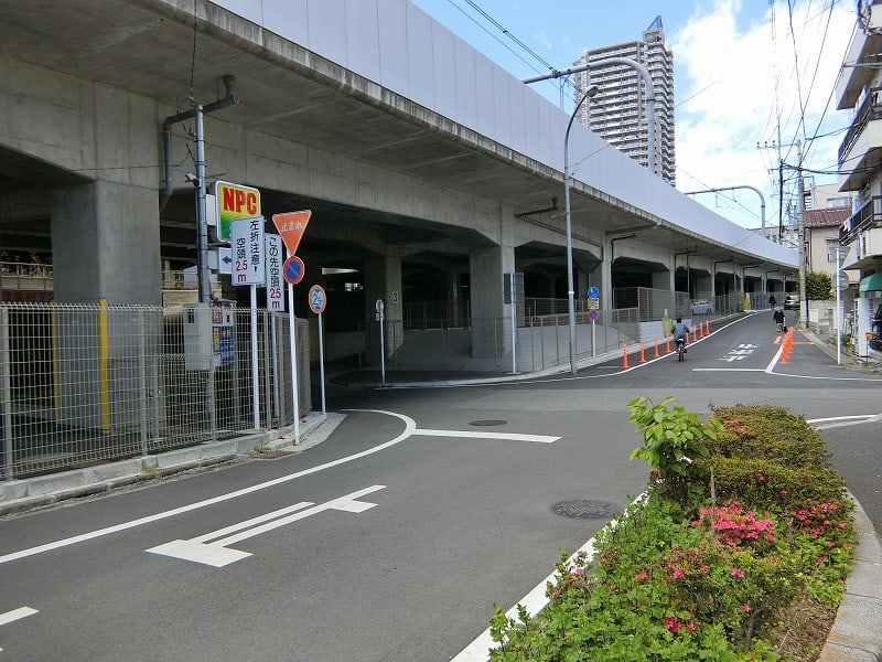 ここから若葉駅まで 自転車