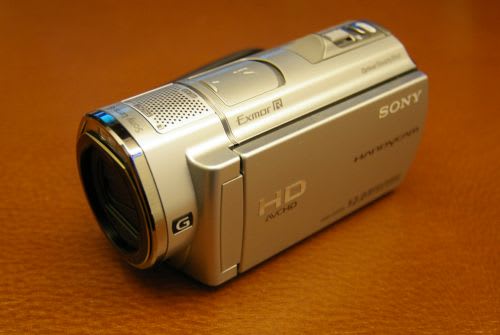 ソニーのハンディカムHDR-500Ｖ